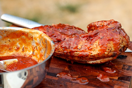 Sherry-Shallot Glaze for Chicken (via patiodaddiobbq.com)